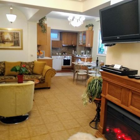 Wonderful Playroom Apartment Athènes Extérieur photo