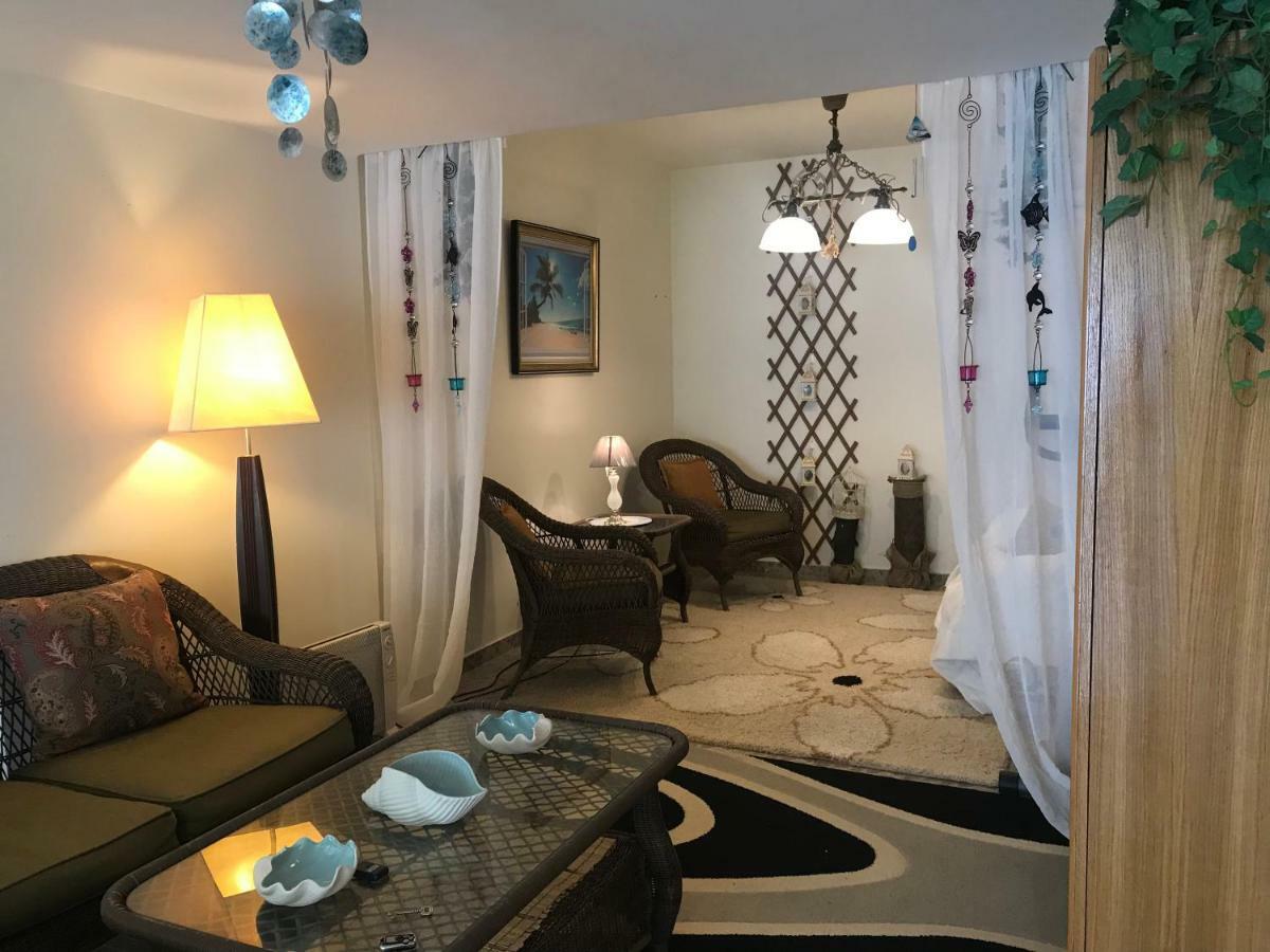 Wonderful Playroom Apartment Athènes Extérieur photo