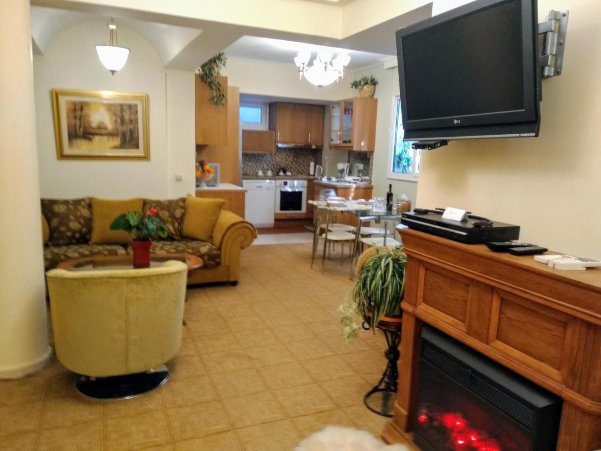 Wonderful Playroom Apartment Athènes Extérieur photo