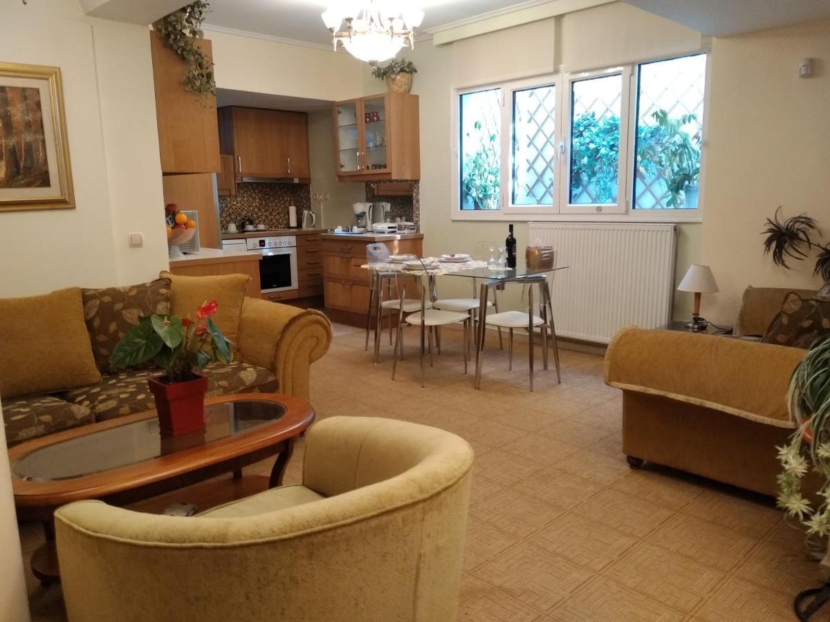 Wonderful Playroom Apartment Athènes Extérieur photo